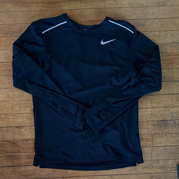 Nike Running Dri-Fit Thick Black Reflective Long-Sleeve Shirt Women’s size S - Picture 1 of 5
